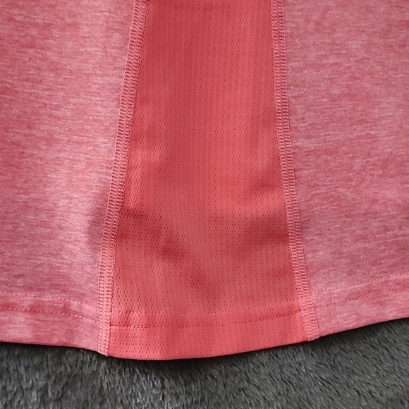 Tek Gear DryTek women's short Sleeve athletic top. Size L - Picture 5 of 6